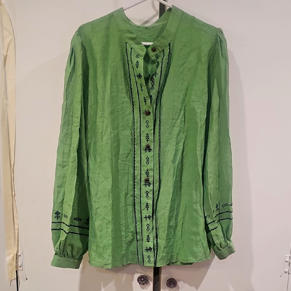 Green Embroidered Ladies Light Weight Rayon Shirt Ladies Size XXL